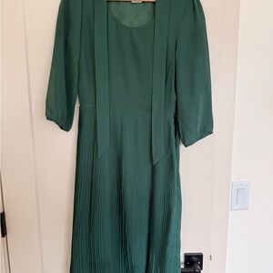 Shabby Apple Forest Green Long Sleeve Dress